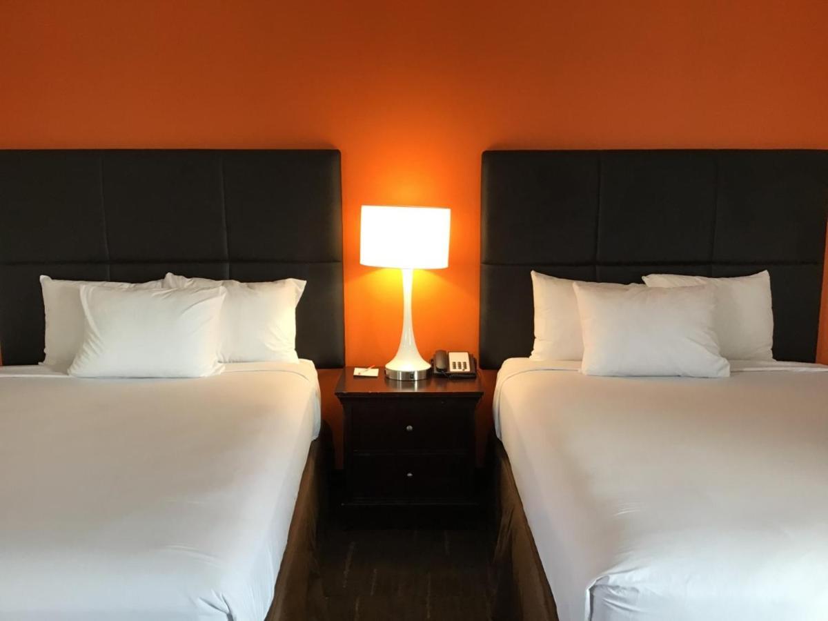 Hotel Howard Johnson By Wyndham Spokane